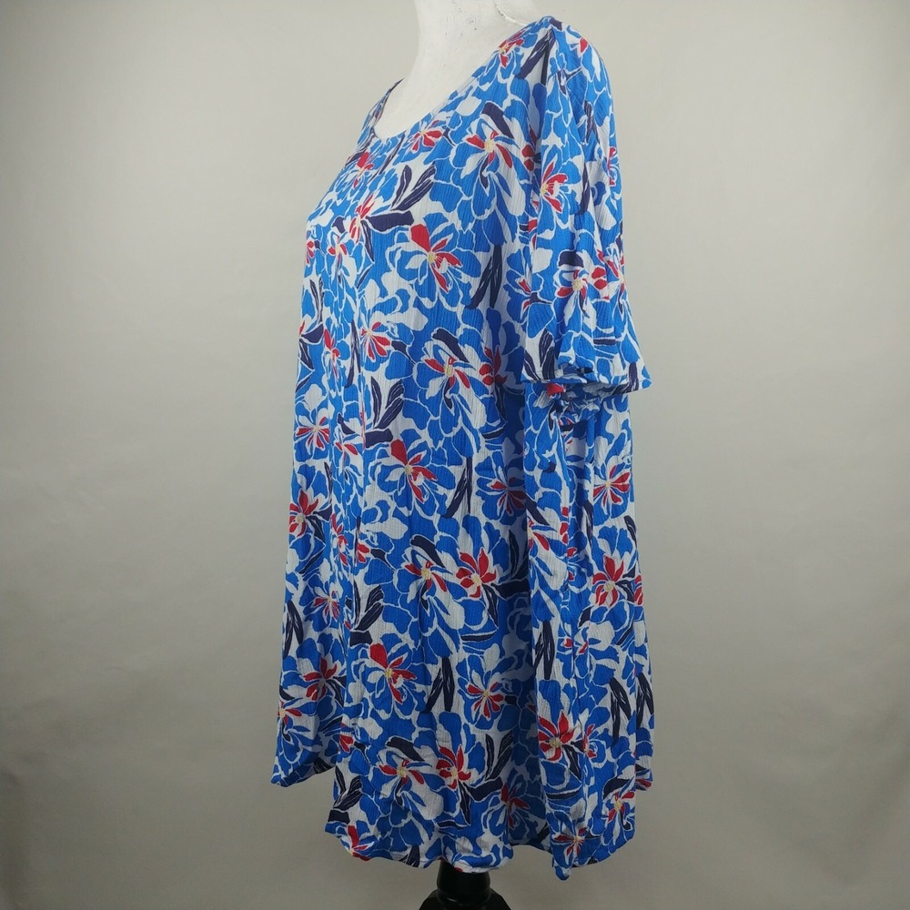 New Women's Plus Lane Bryant Blue Floral Top Size 22/24 - Picture 3 of 4